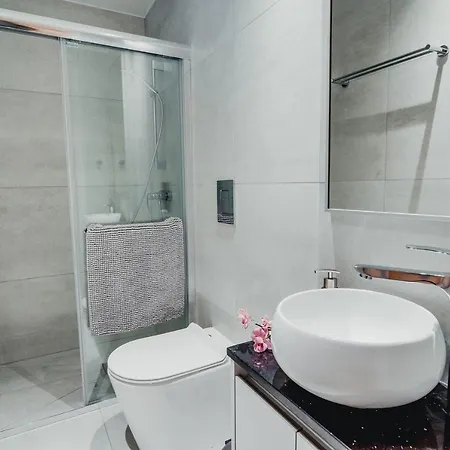 Sunnyvillas 4br New Private Pool In Pernera 别墅