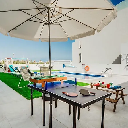 Sunnyvillas 4br New Private Pool In Pernera Villa